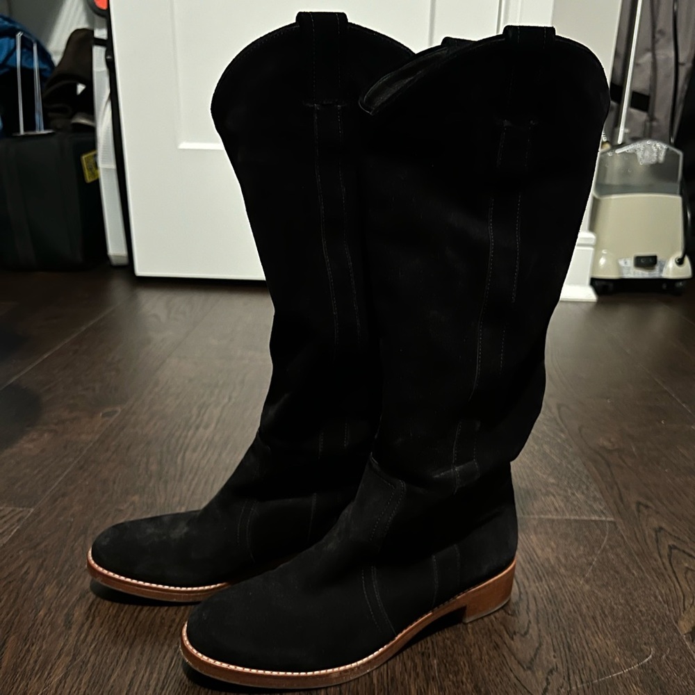Via Spiga Suede Boots (like new)